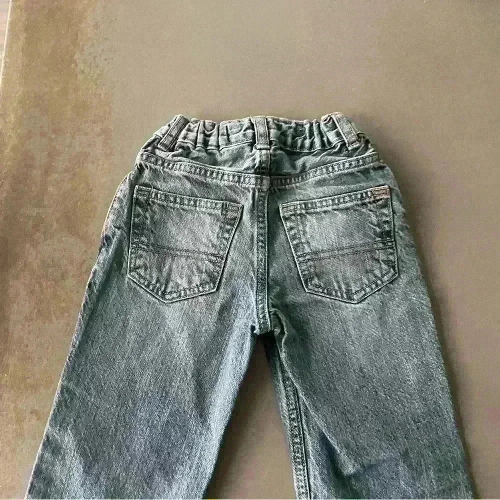 Oshkosh B'GOSH Jeans 👖 Size 4 kids - Picture 6 of 7